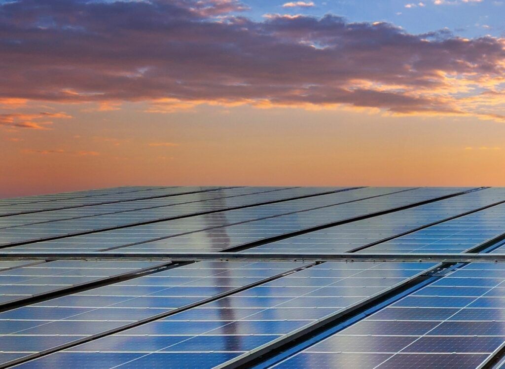 Financial valuation - photovoltaic industry: energy is one of the sectors least exposed to credit default and insolvency